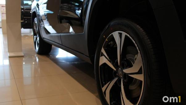 Суд обязал «АвтоВАЗ» выплатить более миллиона омичке за бракованный автомобиль