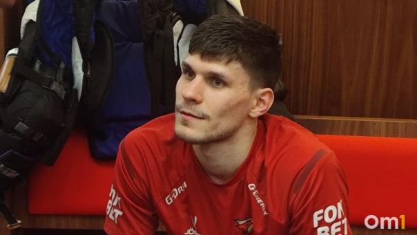 Вратарь «Авангарда» рассказал, что тяжело пережил поражение от «Локомотива»