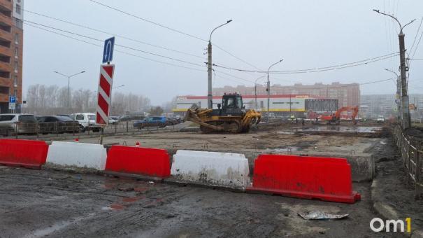 В мэрии объяснили, почему реконструкция бульвара Архитекторов ведётся ночью