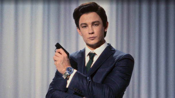 Новосибирский актёр Кологривый сыграет агента 006 в новой «Бриллиантовой руке»