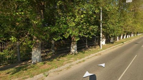 В Омске разорвали контракт с подрядчиком, который строил ливнёвку на Красном пути