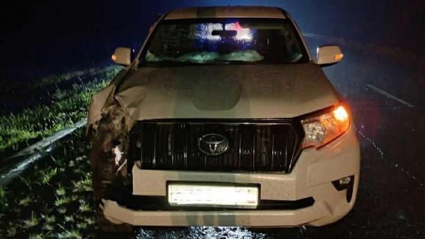 Водитель Toyota Land Cruiser сбил насмерть пешехода на трассе под Новосибирском