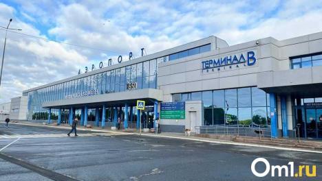 Вылет ждут более 200 омичей: транспортная прокуратура возьмёт под контроль задержки рейсов в Омске