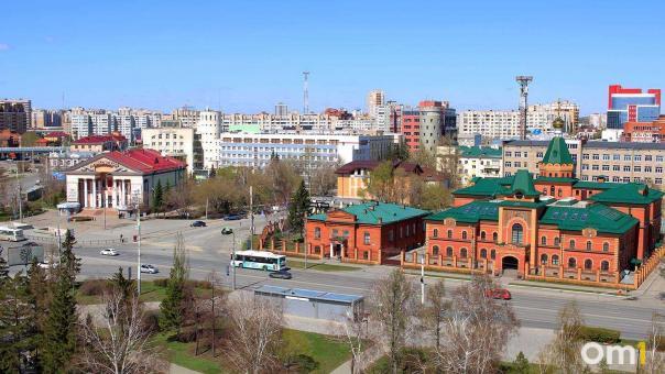 Известный российский комментатор Денис Казанский восхитился Омском