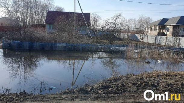 Жители Таврического района получают выплаты за пострадавшее жильё