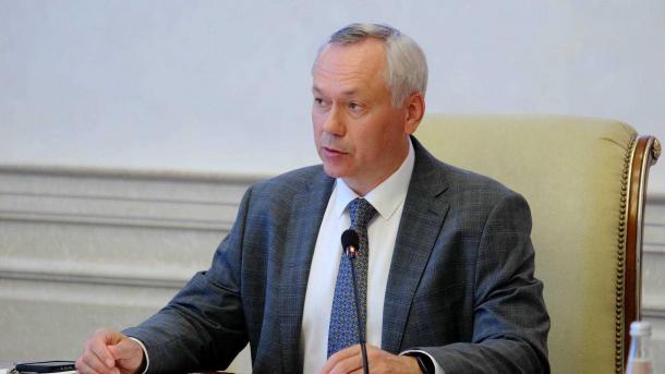 Сквер, стадион и ремонт больницы: Травников оценил благоустройство в Новосибирске