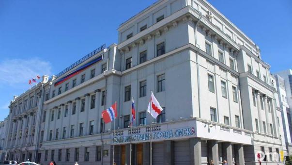 Зарплата более 70 тысяч: в Омске ищут двух заместителей директора