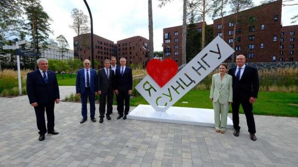 Дмитрий Чернышенко открыл новый корпус кампуса мирового уровня в Новосибирске