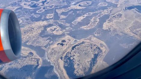 Техническая неполадка в небе: у самолёта, летевшего в Омск, отказала важная система