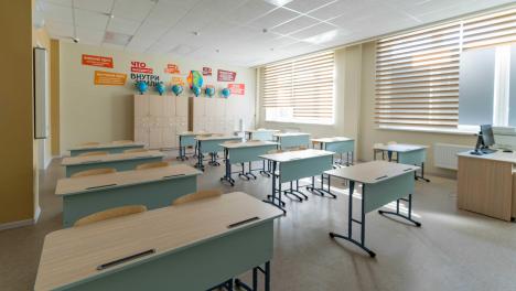 Два корпуса и бассейн: в Омске одобрили проект новой крупной школы