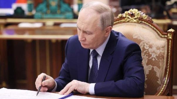 Путин: Традиционные ценности — основа диалога с США и Индией