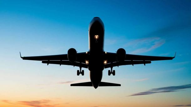 8 рейсов задержаны в Толмачёво: задержки до 2 часов