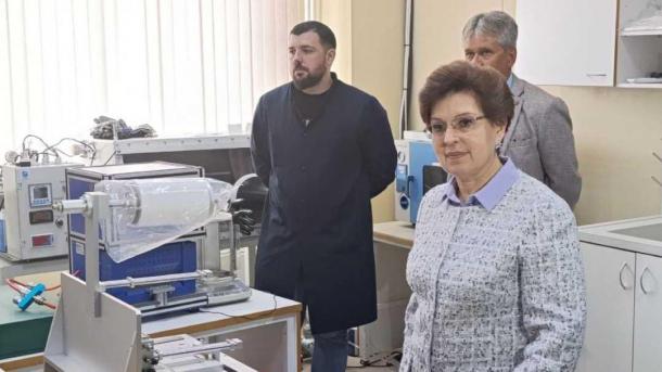 Молодые сибирские ученые предложили очищать водоемы сорбентом из лузги гречихи