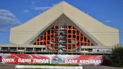 «Получает новую жизнь»: губернатор Омской области рассказал, как продвигается ремонт СКК имени Блинова
