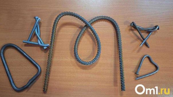 Омич согнул арматуру об голову: мировой рекорд в Подмосковье