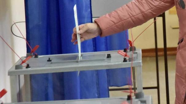 Новосибирские избиратели проголосовали на выборах депутатов в Горсовет и Заксобрание с явкой 30,26%