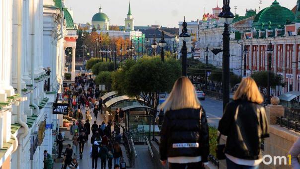 Омичи обнаружили загадочные лица на стенах города. Откуда они появились?