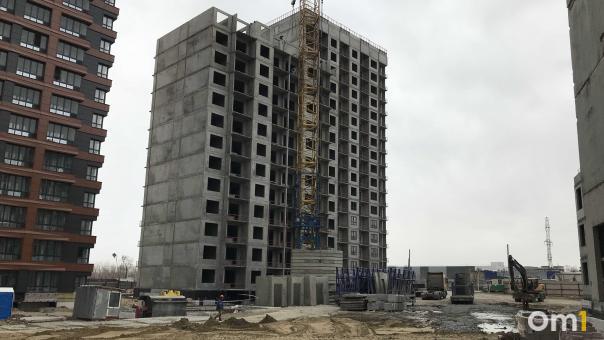 В Омске возбуждено дело из-за остановки стройки на 70 лет Октября