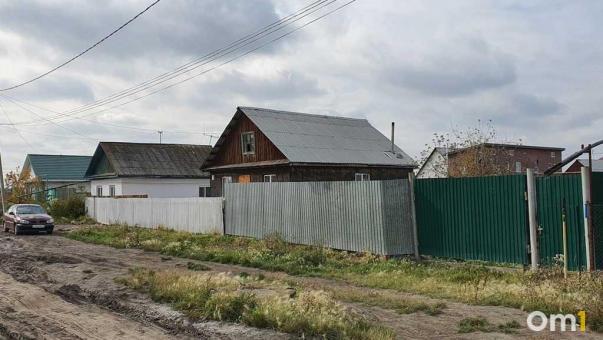 Избил до смерти: в доме в Омской области нашли тело мужчины