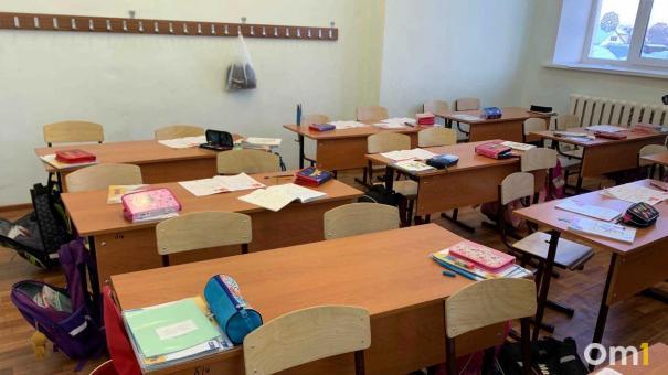 В омских школах и детсадах зафиксирован всплеск инфекции: массово вводится карантин