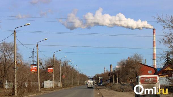 Воздух в Омске вновь стал опасен