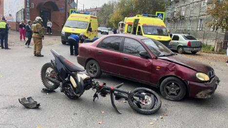 Питбайк разорвало на части: страшная авария в Омске унесла жизнь 17-летней девушки