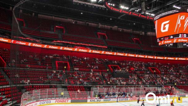 Хмелевски в Омск не поедет: Уфа обменяла хоккеиста в «Ак Барс»