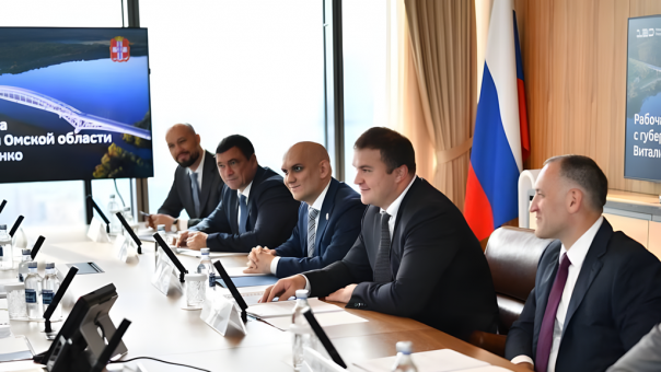 Губернатор Виталий Хоценко презентовал инвестиционный потенциал Омской области