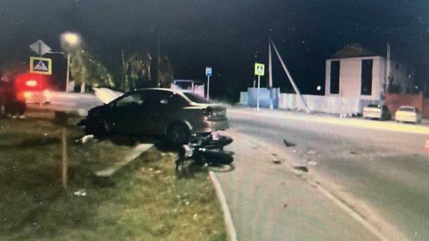 Юный омич попал в аварию, катаясь на мотоцикле друга