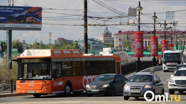 После бесплатного концерта Серябкиной и группы RASA омичей развезут автобусы: маршруты