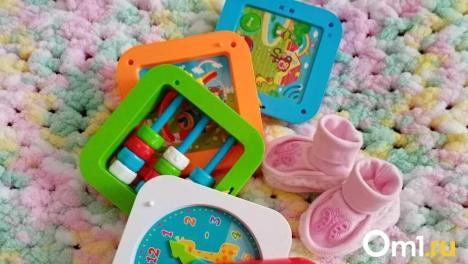 Для омских семей проведут информационный марафон по единому пособию