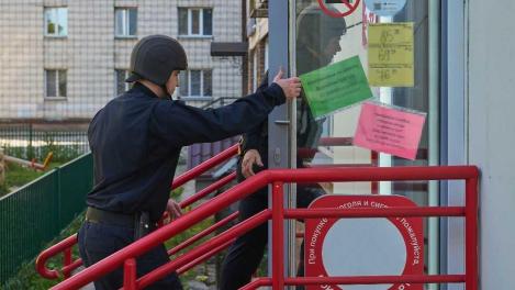 12-летняя девочка покусала гвардейцев при попытке кражи вина в Новосибирске
