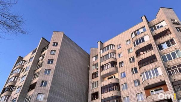 Почти 400 человек из Новосибирской области переселят из аварийного жилья
