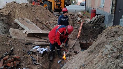 В Новосибирске повредили кабель: без света остались дома и поликлиника