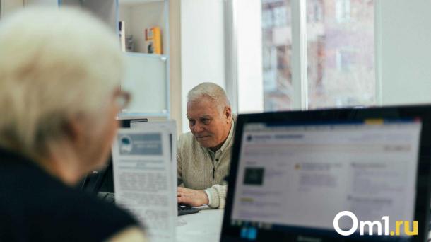В Омске нашли пенсионера, который продолжает работать в 93 года