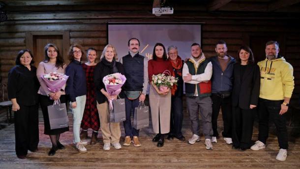 Чехов на жестовом языке: 58 зрителей увидели «Скрипку Ротшильда»