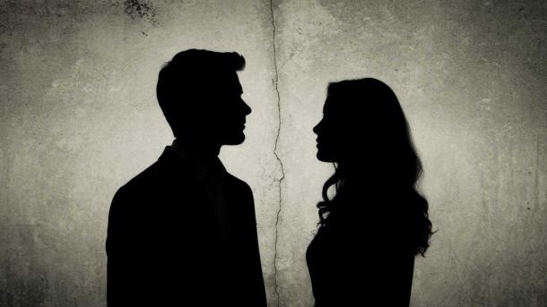 Психолог: молчание Диброва — это стратегия, а не слабость