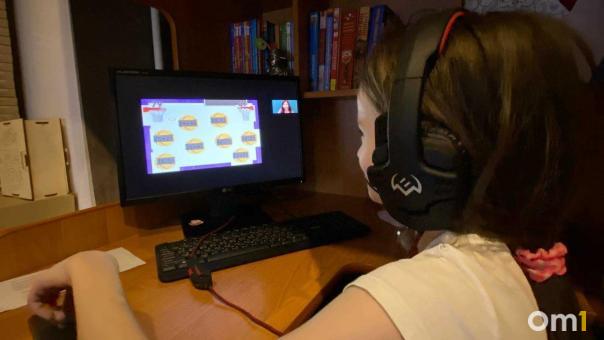 Священник предложил запретить соцсети для детей до 14 лет
