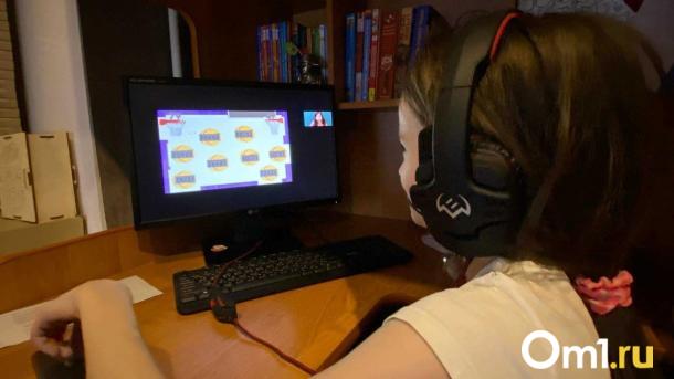 Священник предложил запретить соцсети для детей до 14 лет