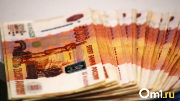 100 беременных новосибирских студенток обратились в Соцфонд за помощью