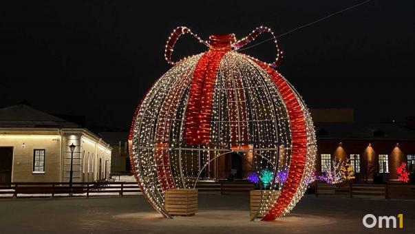В Омске начали планировать праздничные программы к Новому году