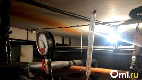 Омская «Тепловая компания» потеряла миллиард из-за порывов на теплосетях