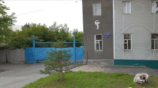 В Омске выставлено на продажу здание ветеринарной станции в Центральном округе