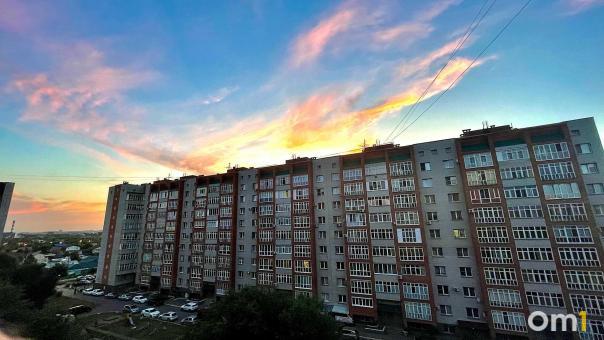Омичи не хотят продавать квартиры в новостройках