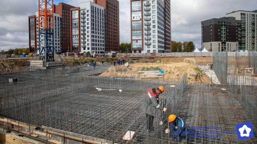 В Левобережье строят детсад с бассейном и скалодромом