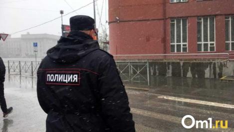 Полиция спасла пенсионеров от мошенников в Новосибирске