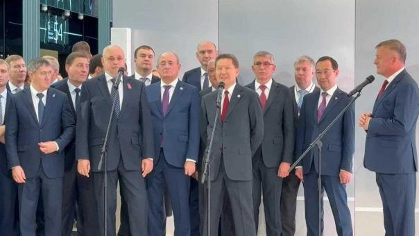 Хоценко рассказал на международном форуме о запуске новой омской котельной