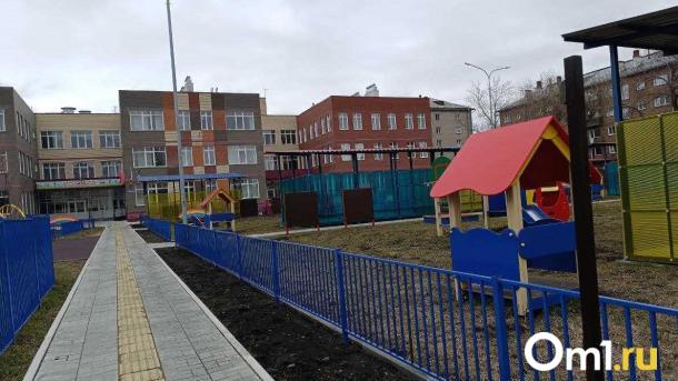 До 2027 года в Омске построят три новых детских сада