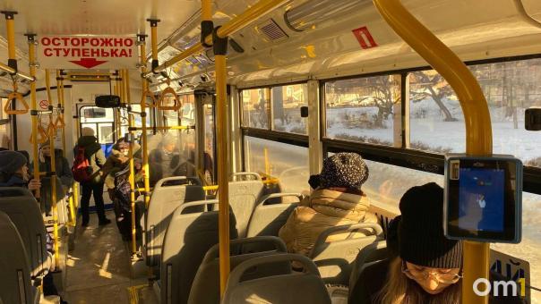 В дептрансе назвали самые загруженные маршруты в Омске