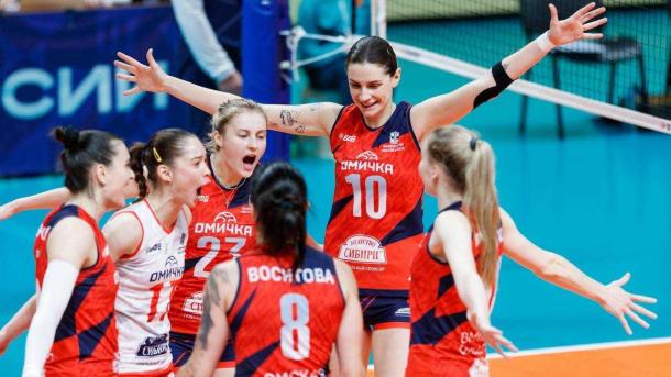 Волейбольная «Омичка» потерпела разгромное поражение и вылетела из Кубка России